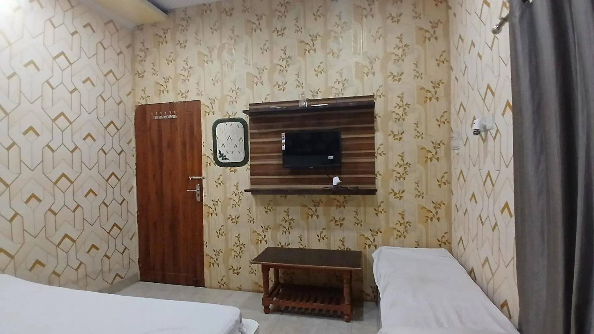 Banarasiya Guest House Varanasi India